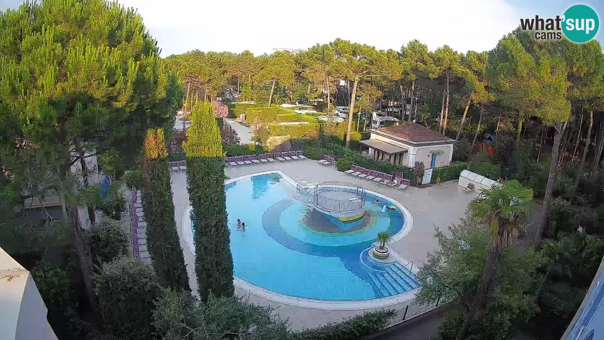 Piscina Villaggio Mare Blu webcam LIVE Bibione Pineda – Italia