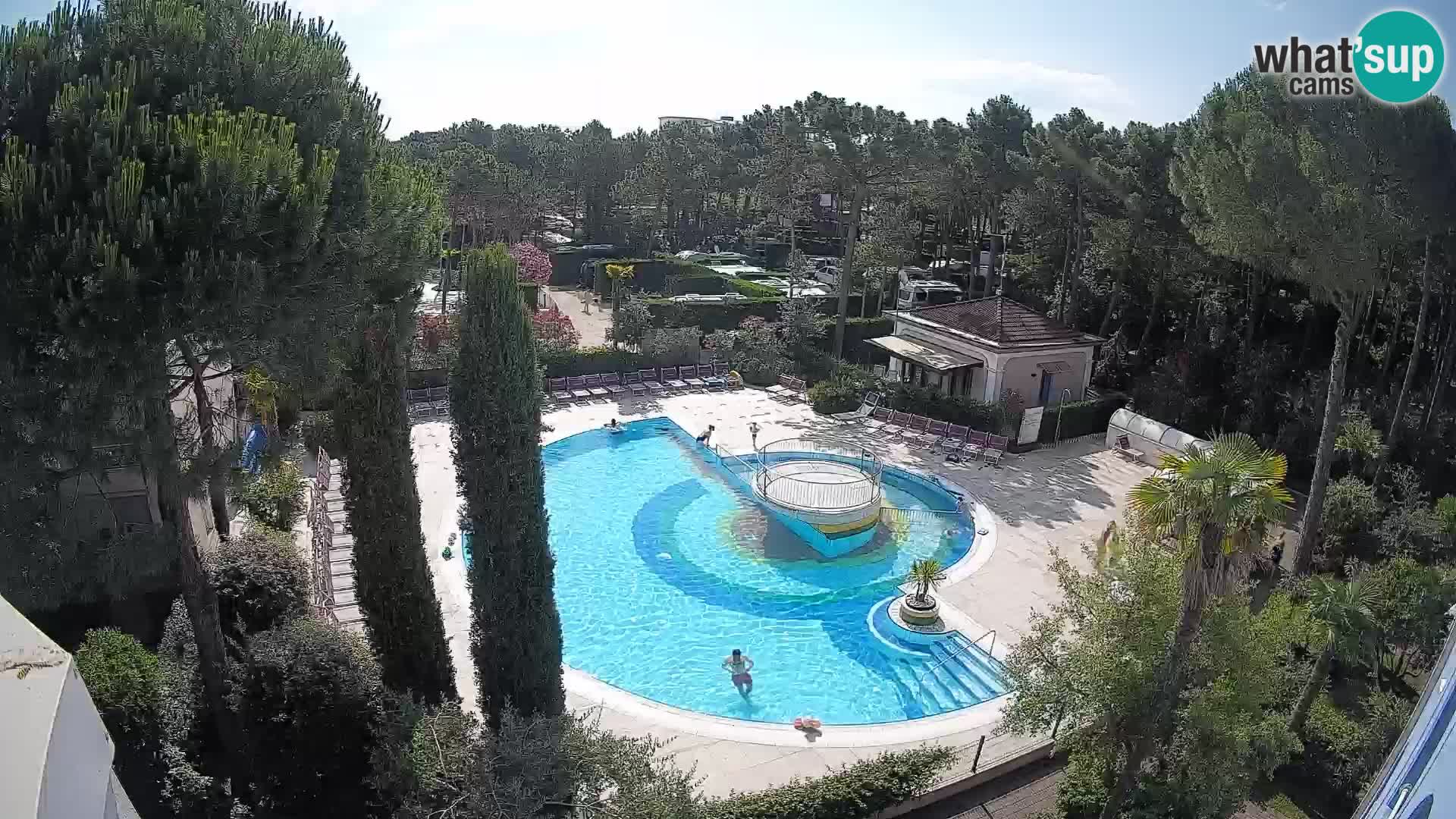 Villaggio Mare Blu pool LIVE webcam Bibione Pineda – Italy
