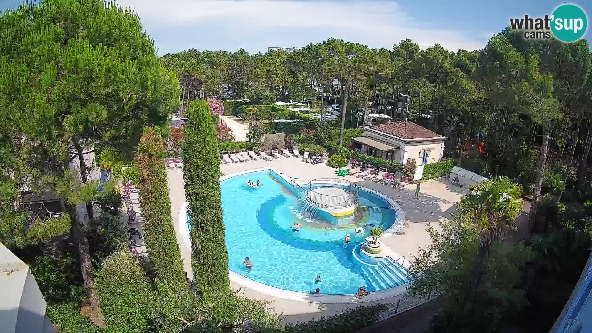 Villaggio Mare Blu pool LIVE webcam Bibione Pineda – Italy