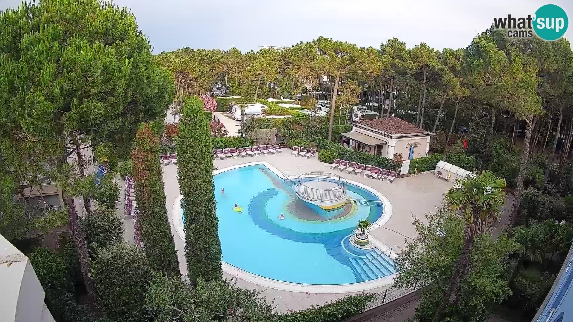 Villaggio Mare Blu pool LIVE webcam Bibione Pineda – Italy