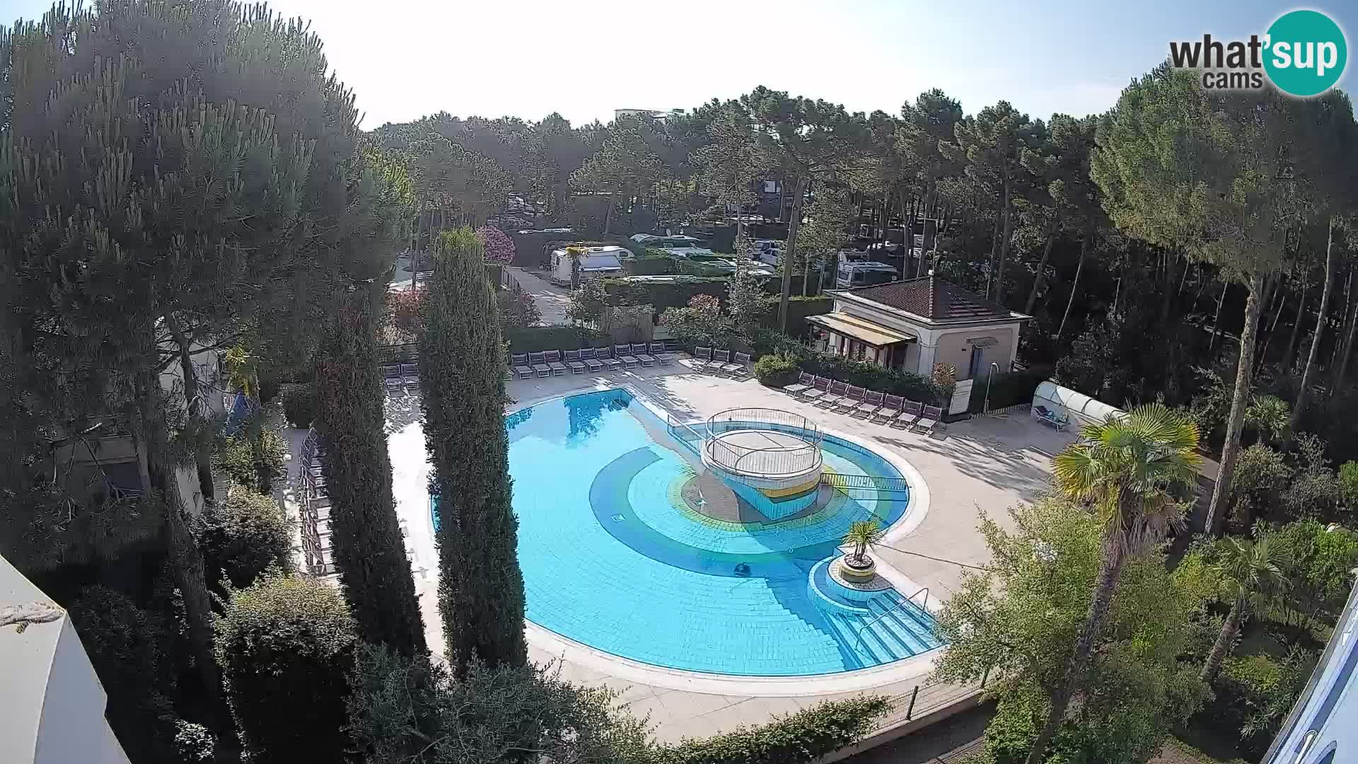 Piscina Villaggio Mare Blu EN VIVO webcam Bibione Pineda – Italia