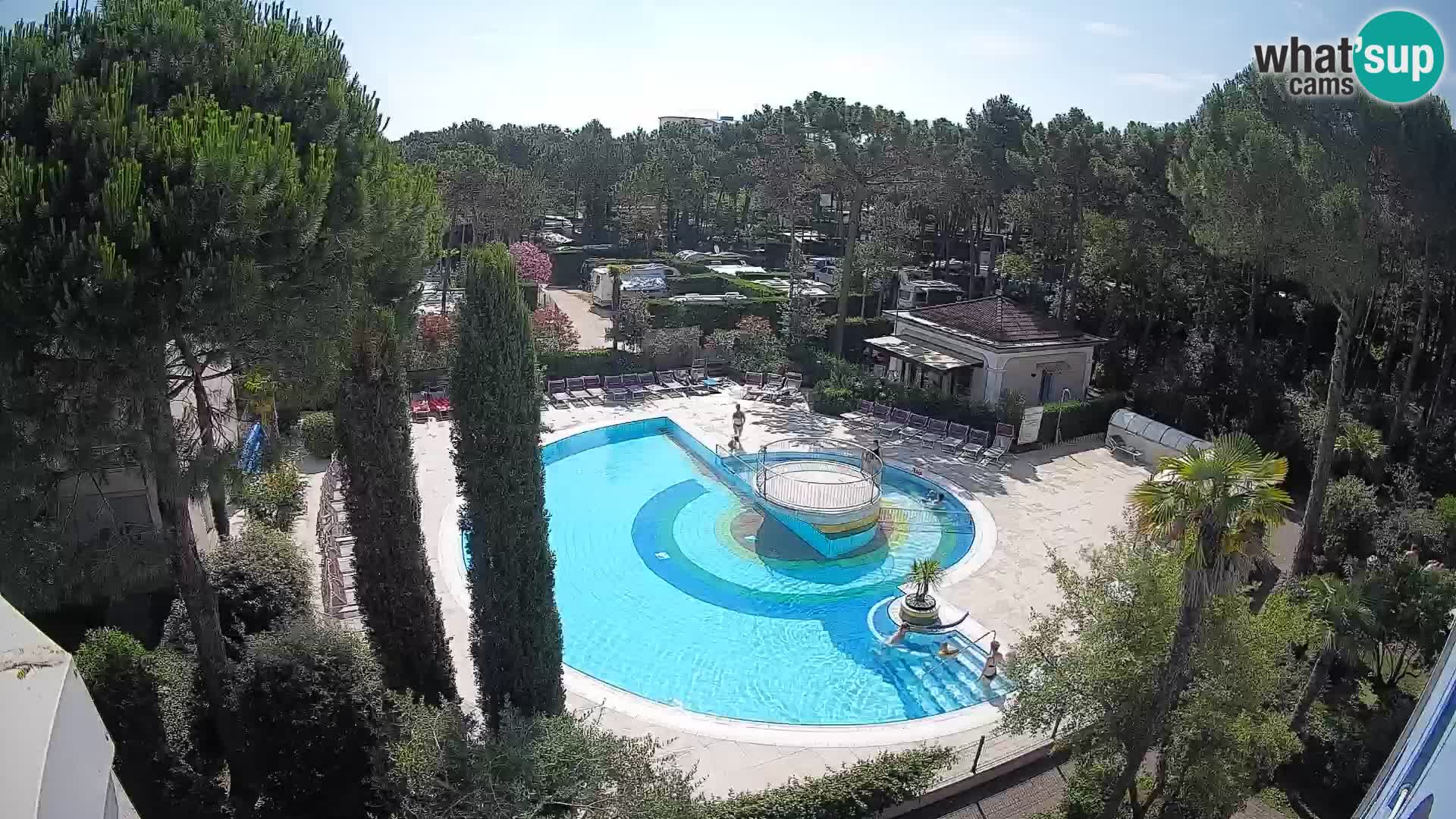 Villaggio Mare Blu pool LIVE webcam Bibione Pineda – Italy