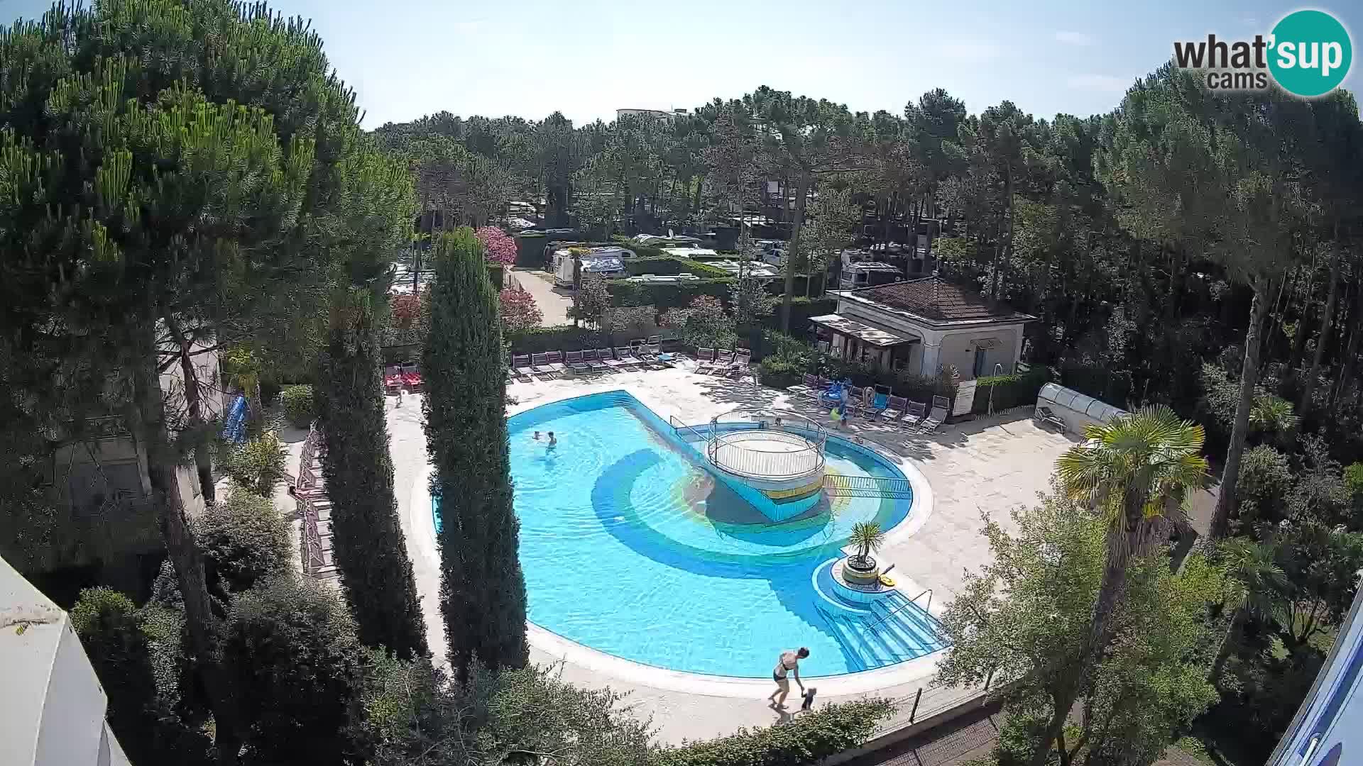 Villaggio Mare Blu pool LIVE webcam Bibione Pineda – Italy