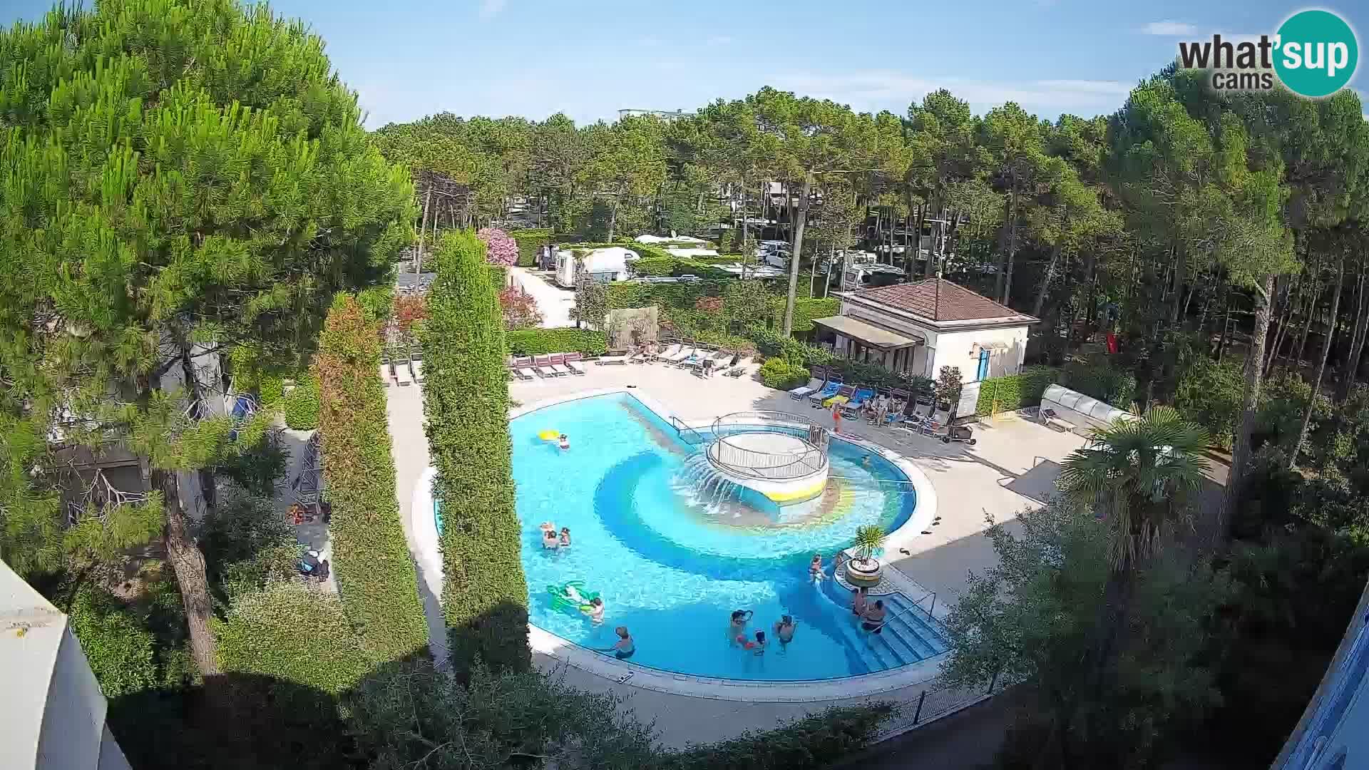Villaggio Mare Blu pool LIVE webcam Bibione Pineda – Italy