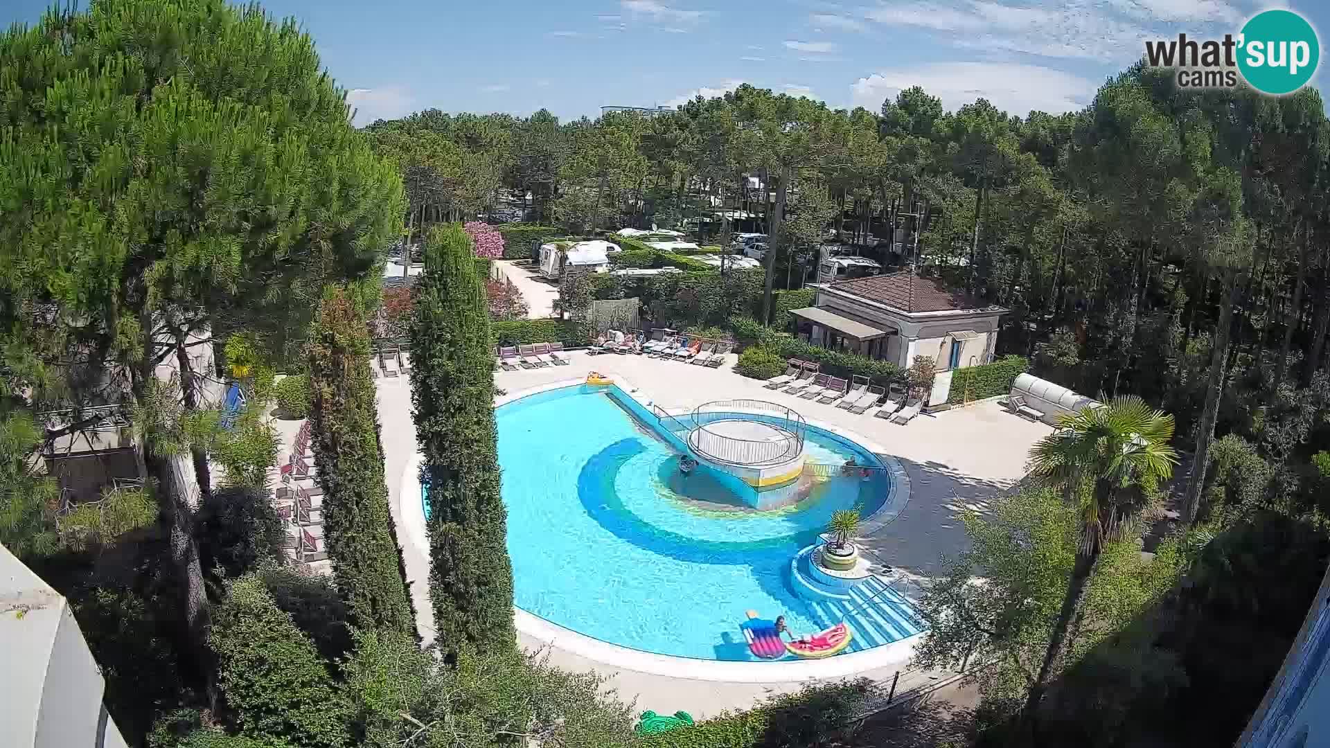 Piscina Villaggio Mare Blu webcam LIVE Bibione Pineda – Italia