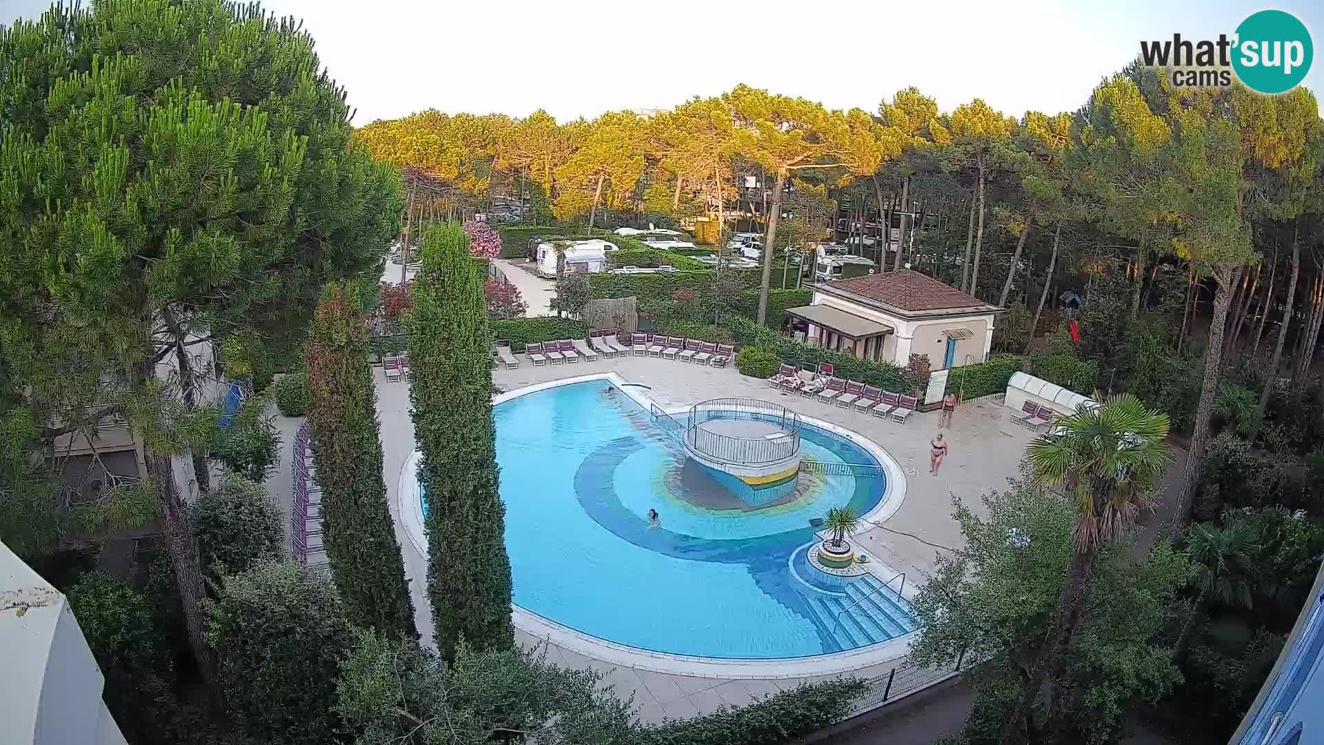Villaggio Mare Blu pool LIVE webcam Bibione Pineda – Italy