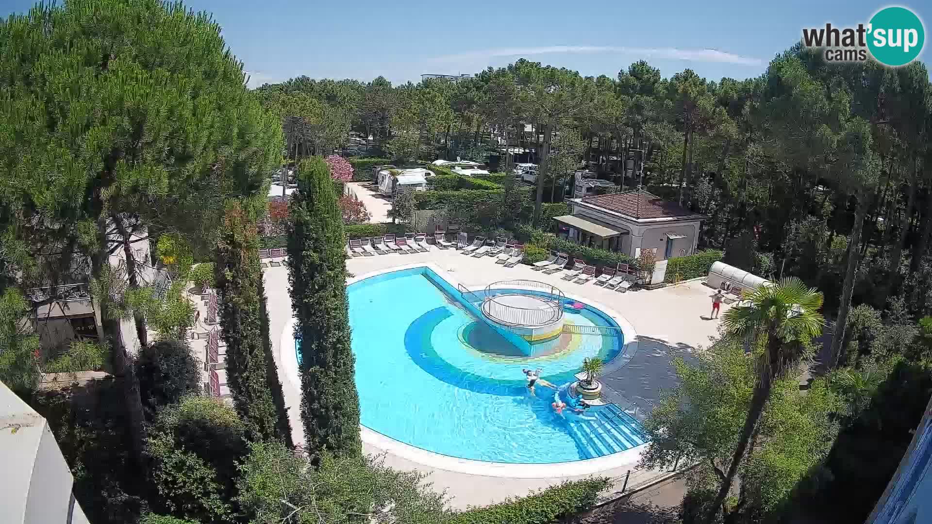 Piscina Villaggio Mare Blu EN VIVO webcam Bibione Pineda – Italia