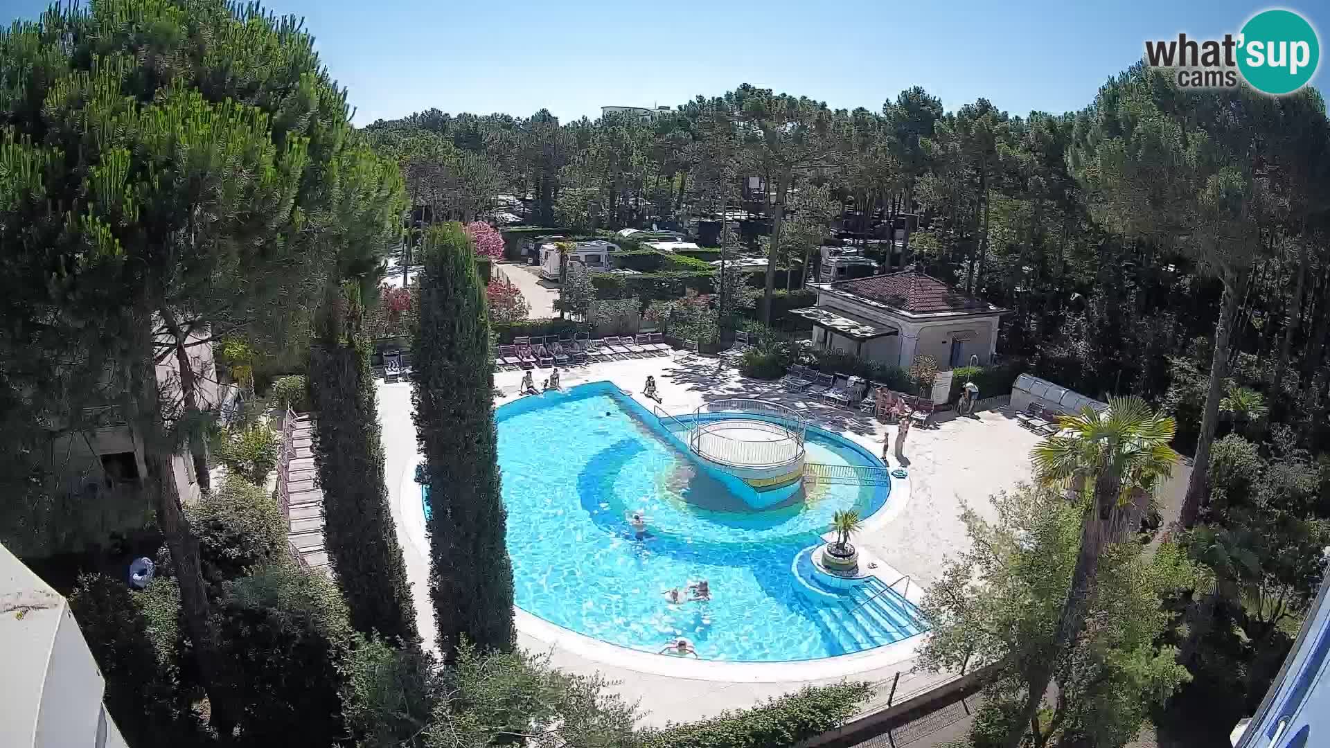 Piscina Villaggio Mare Blu EN VIVO webcam Bibione Pineda – Italia