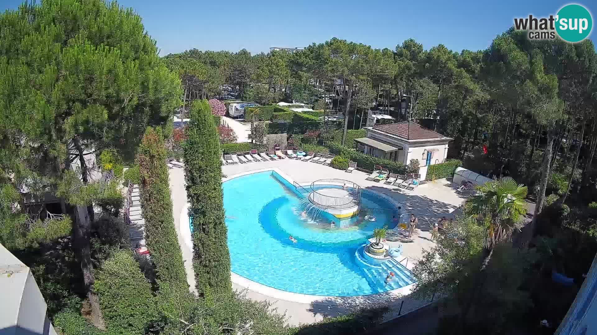 Villaggio Mare Blu pool LIVE webcam Bibione Pineda – Italy
