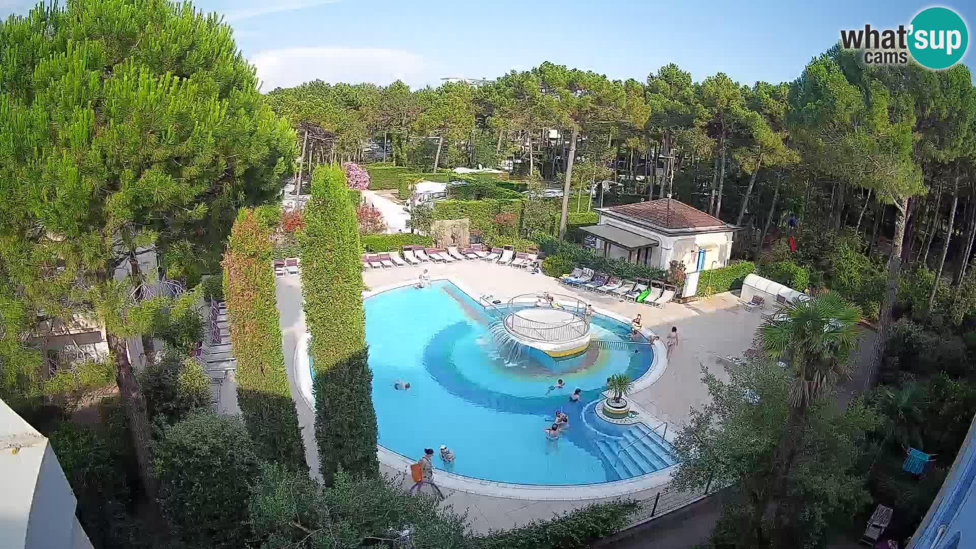 Piscina Villaggio Mare Blu webcam LIVE Bibione Pineda – Italia