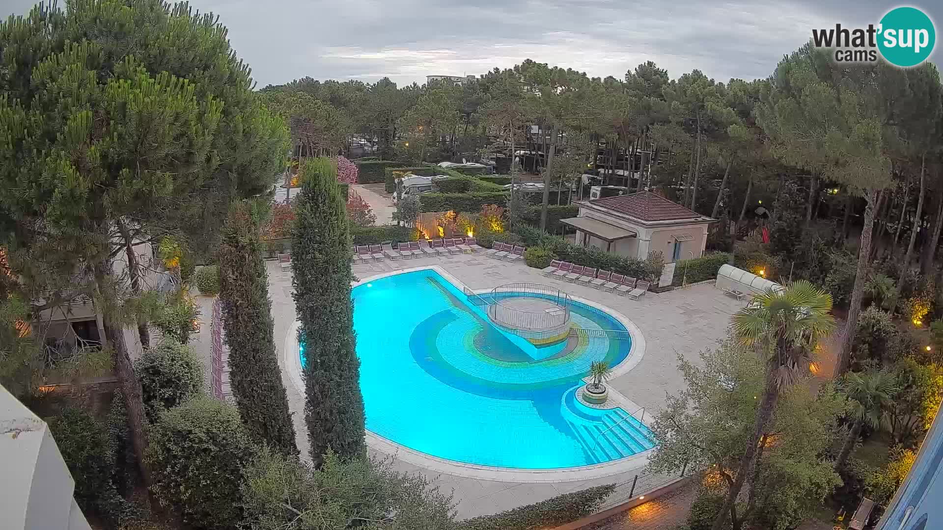 Villaggio Mare Blu bazen Spletna kamera V živo Bibione Pineda – Italija