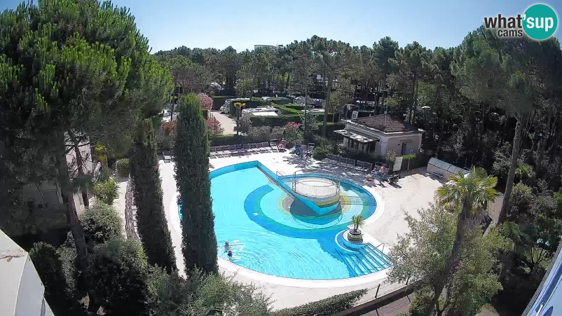 Piscina Villaggio Mare Blu EN VIVO webcam Bibione Pineda – Italia