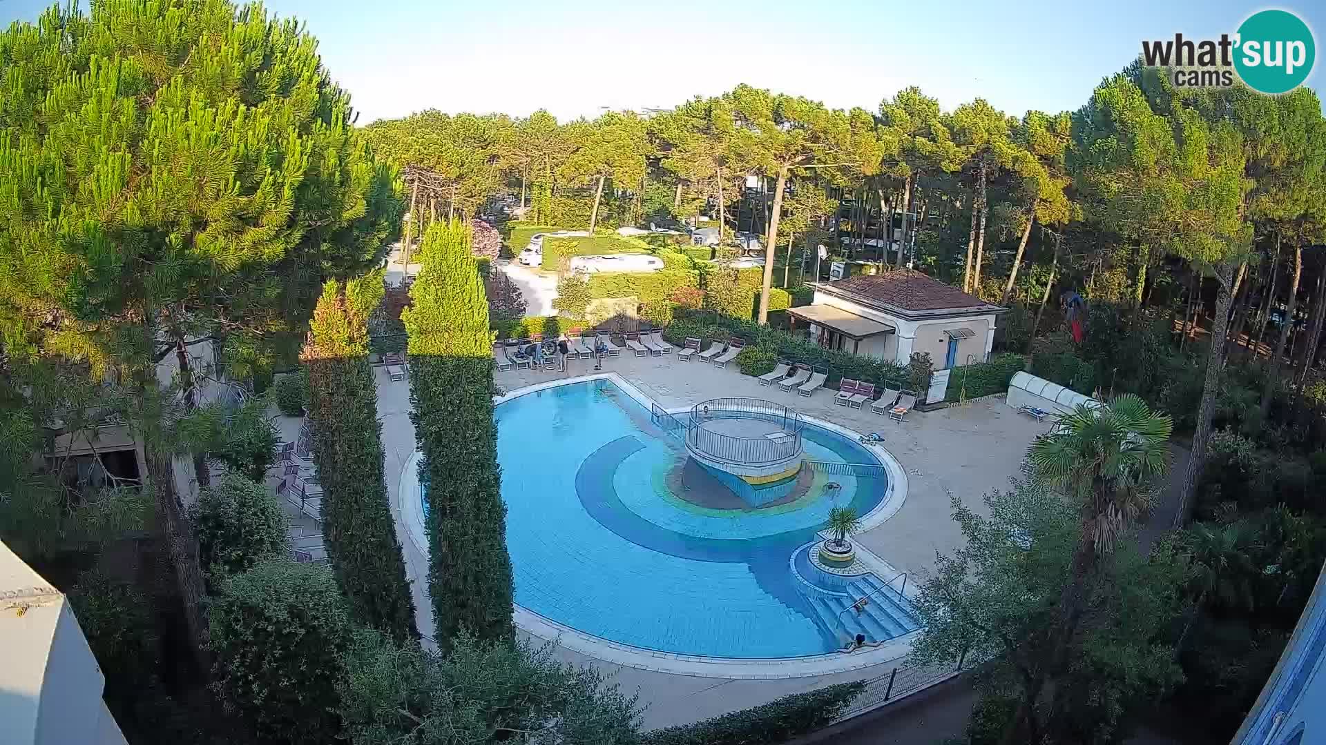 Villaggio Mare Blu pool LIVE webcam Bibione Pineda – Italy