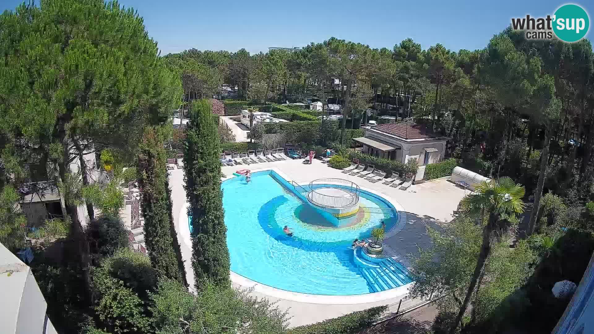 Piscina Villaggio Mare Blu webcam LIVE Bibione Pineda – Italia