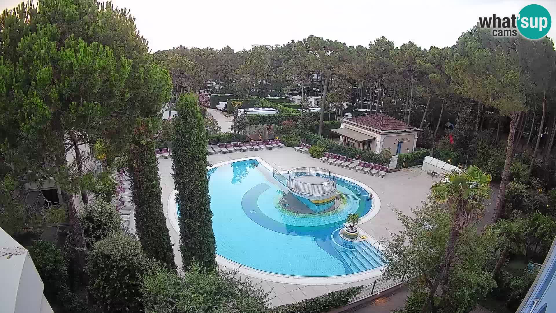Villaggio Mare Blu pool LIVE webcam Bibione Pineda – Italy