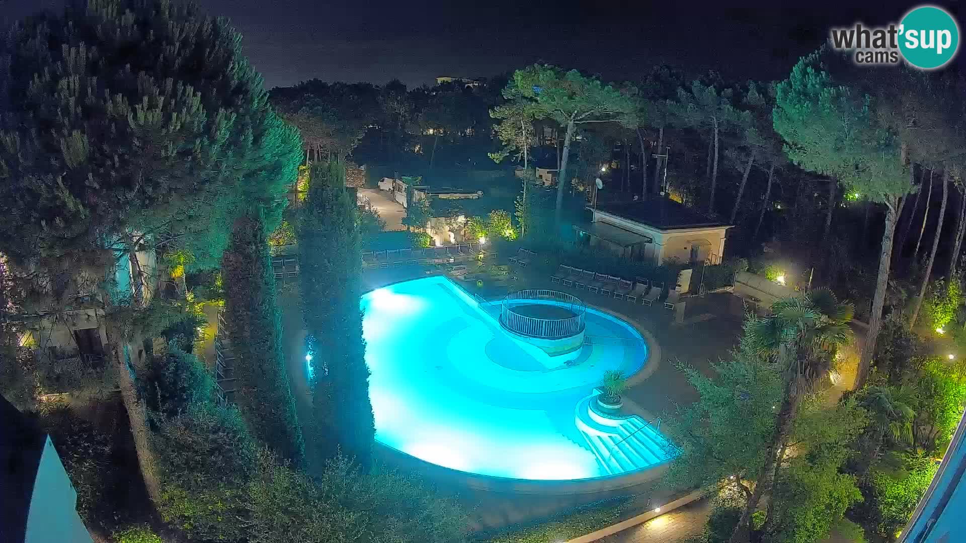 Villaggio Mare Blu bazen UŽIVO web kamera Bibione Pineda – Italija
