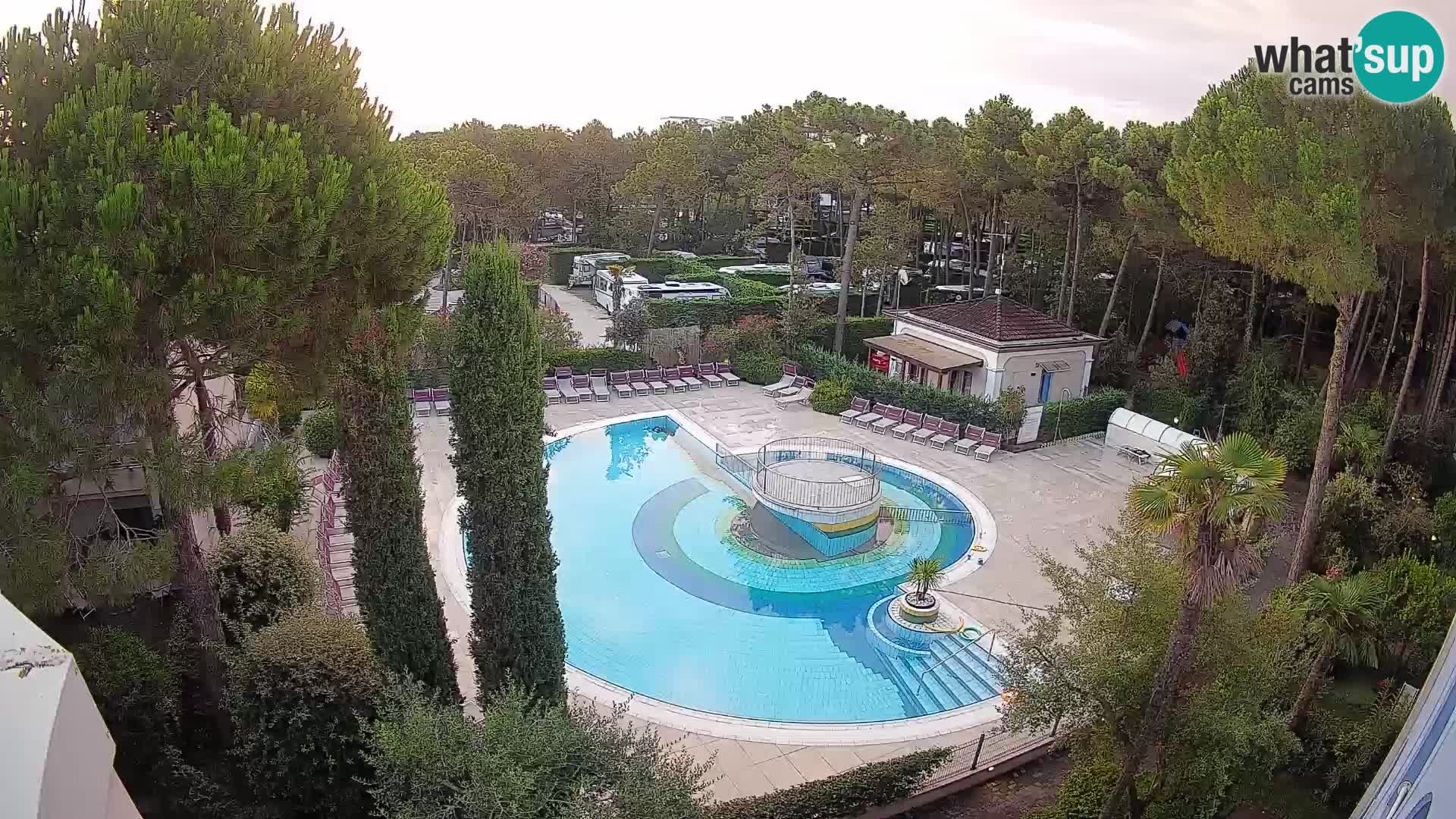 Piscina Villaggio Mare Blu webcam LIVE Bibione Pineda – Italia