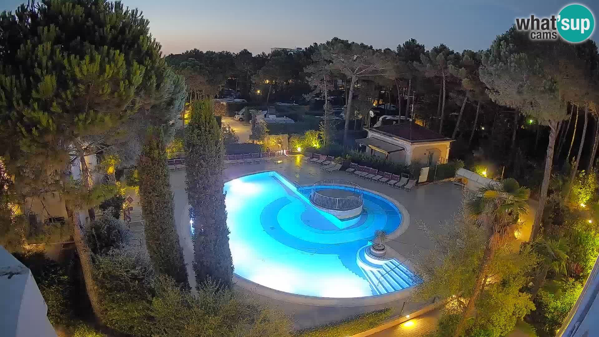 Villaggio Mare Blu bazen Spletna kamera V živo Bibione Pineda – Italija