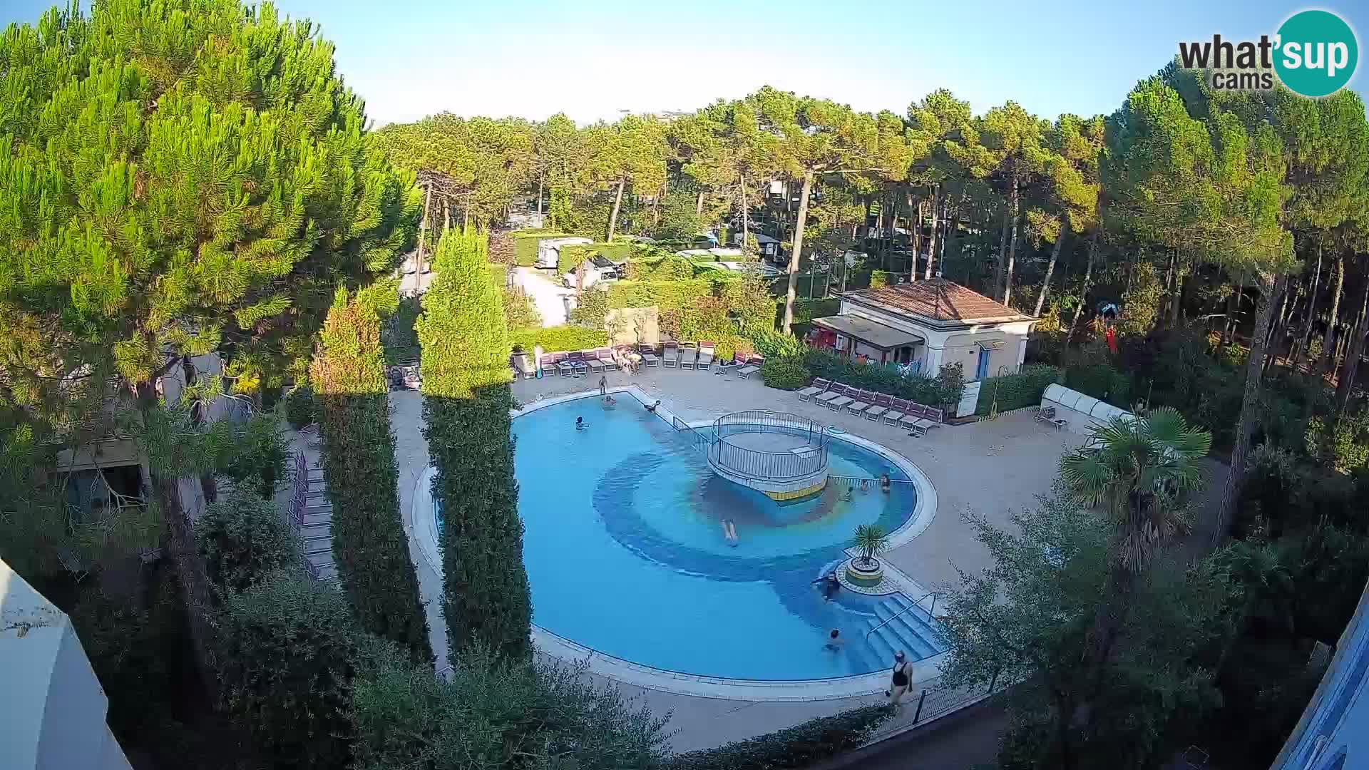 Villaggio Mare Blu pool LIVE webcam Bibione Pineda – Italy