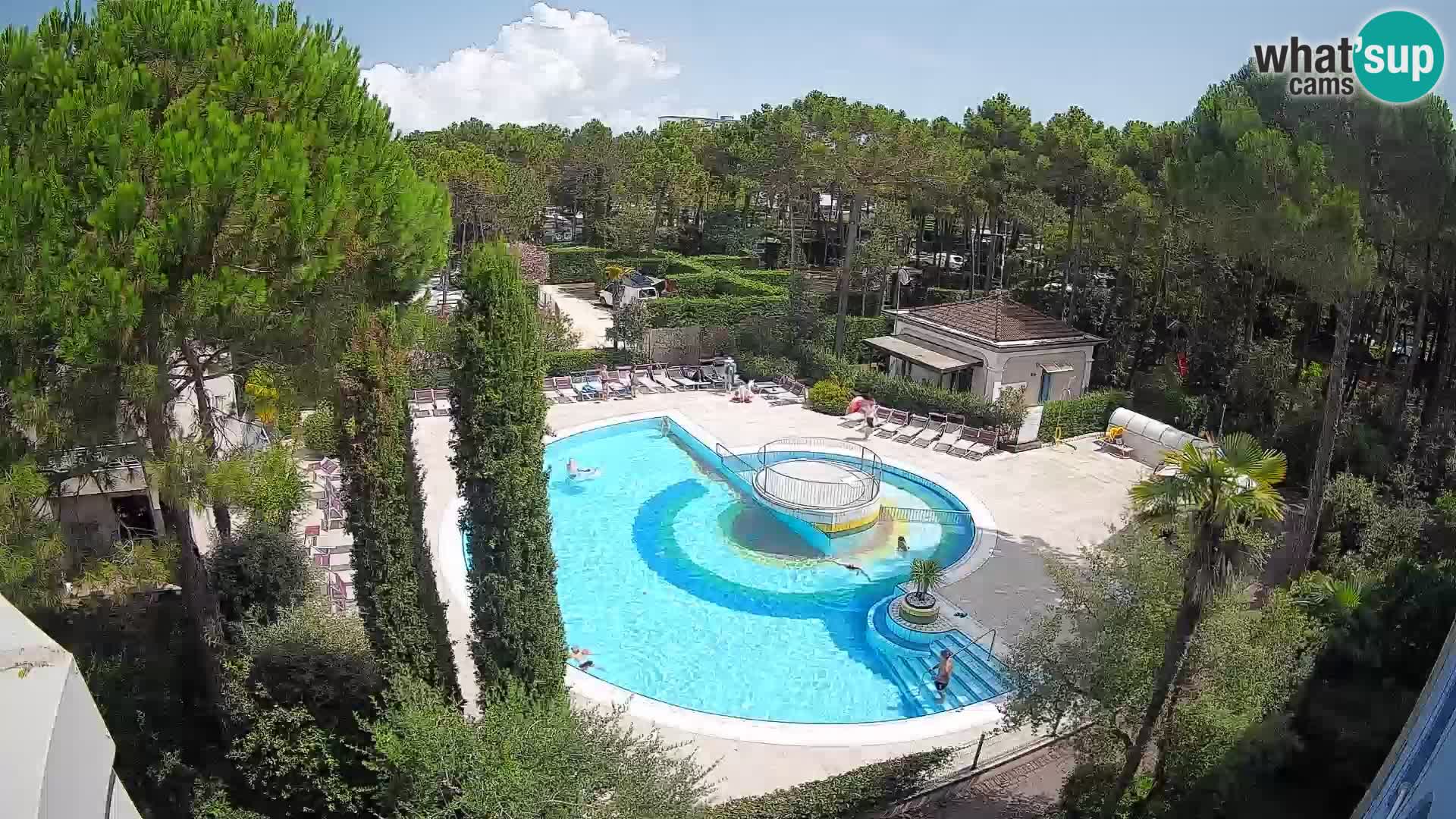 Piscina Villaggio Mare Blu webcam LIVE Bibione Pineda – Italia