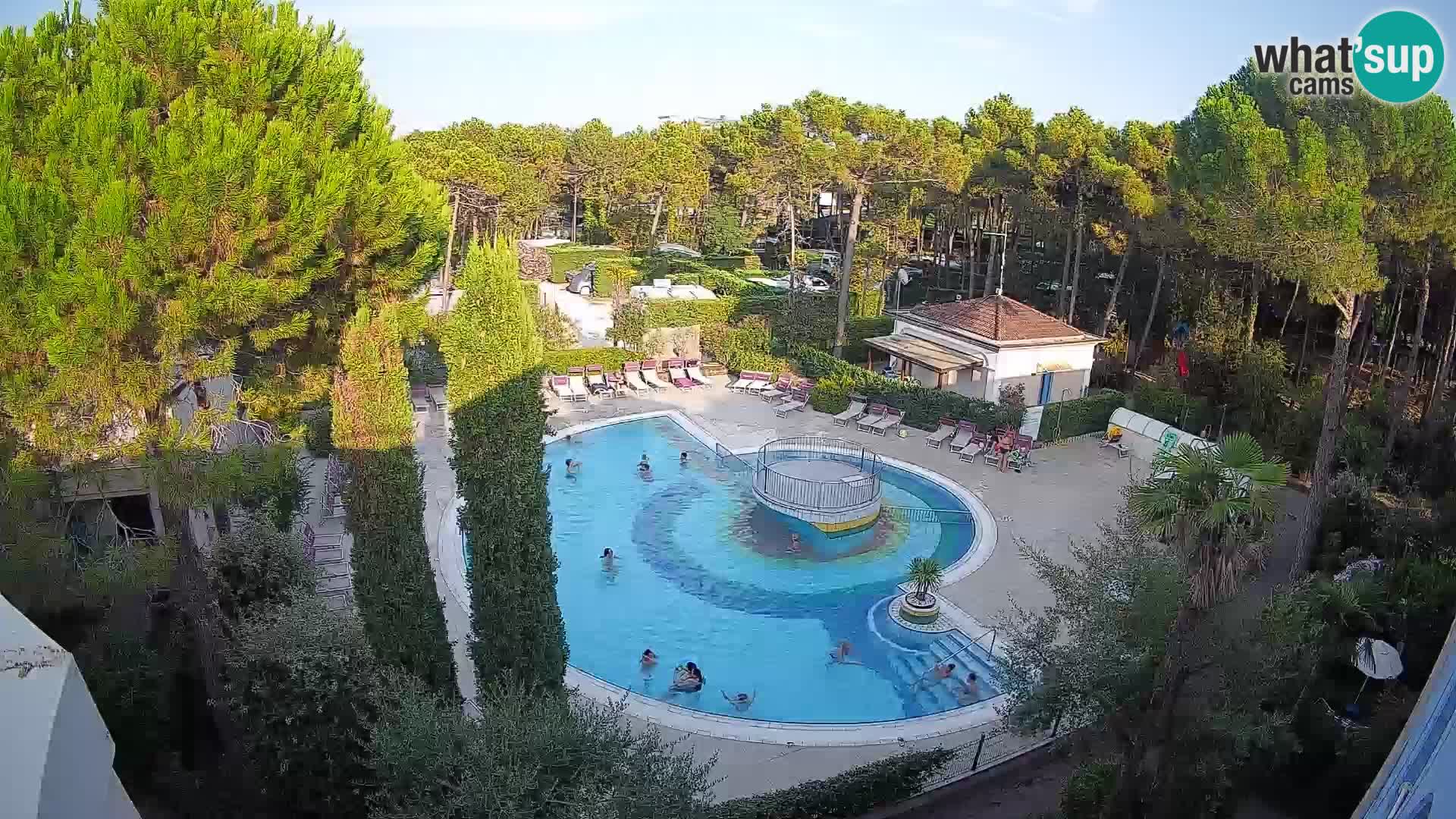 Villaggio Mare Blu pool LIVE webcam Bibione Pineda – Italy