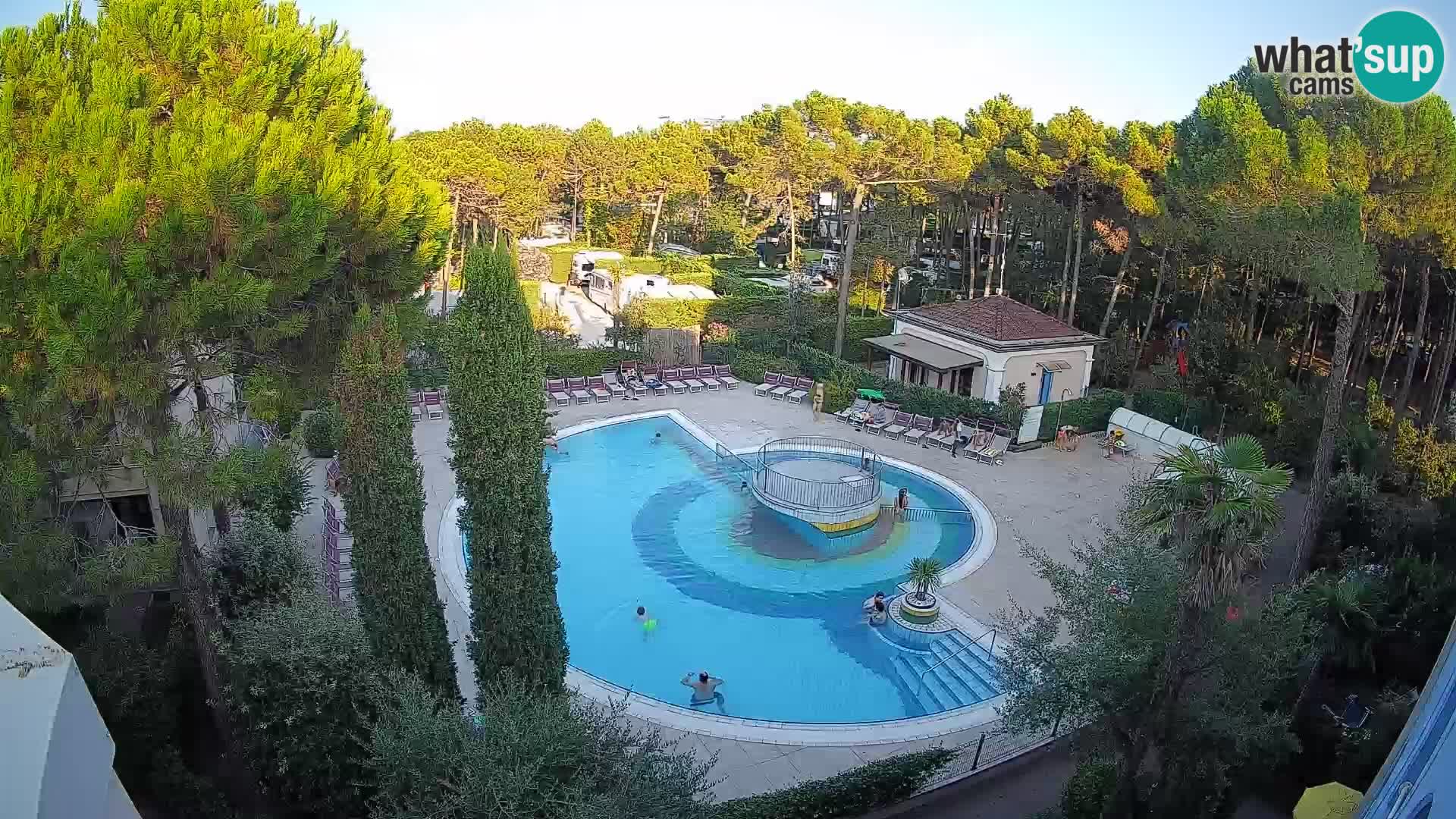 Piscina Villaggio Mare Blu webcam LIVE Bibione Pineda – Italia
