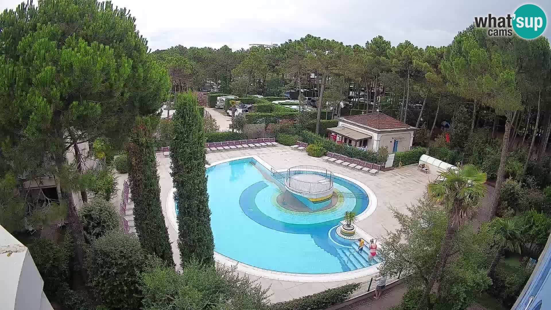 Villaggio Mare Blu pool LIVE webcam Bibione Pineda – Italy