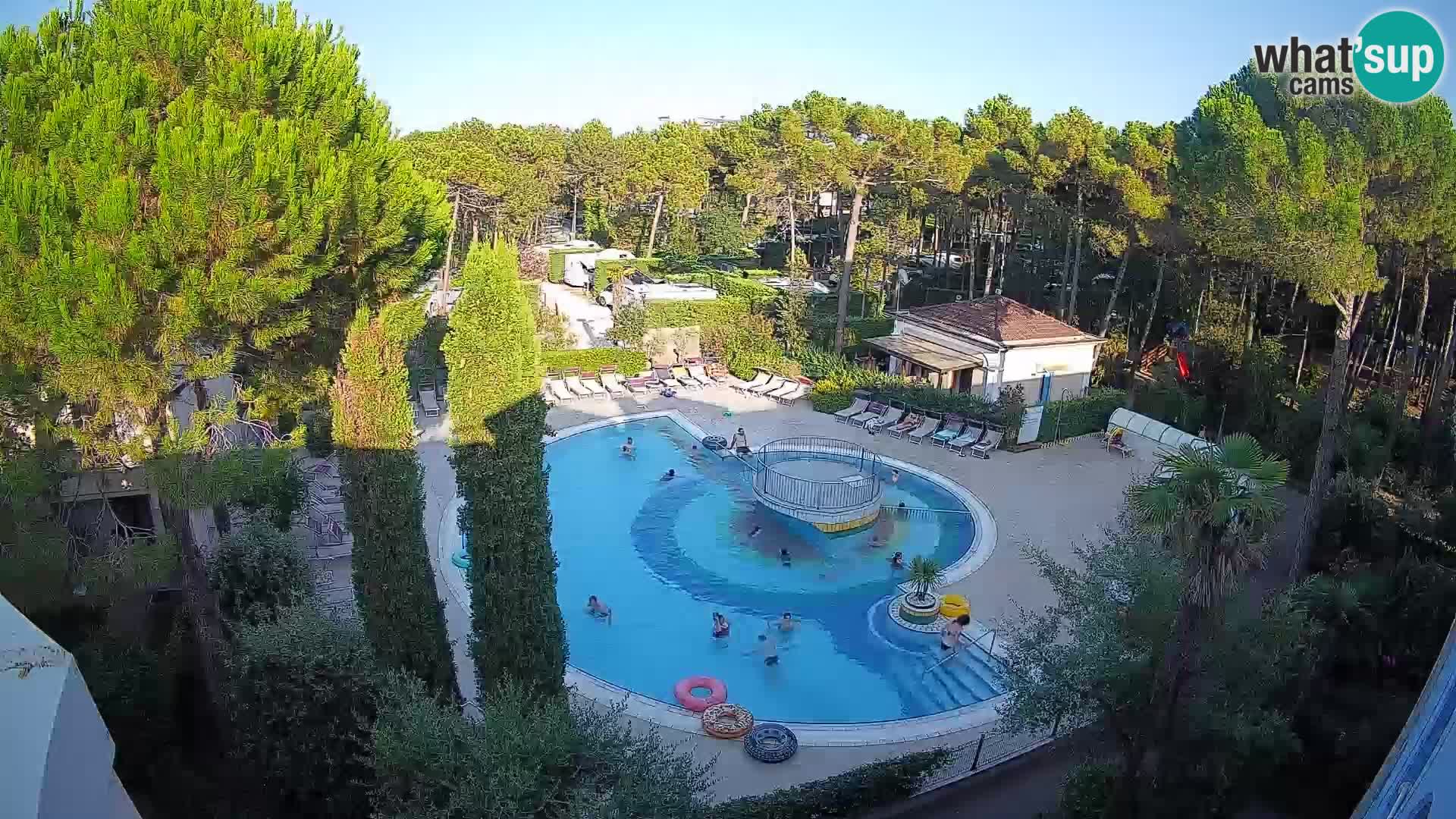 Villaggio Mare Blu pool LIVE webcam Bibione Pineda – Italy