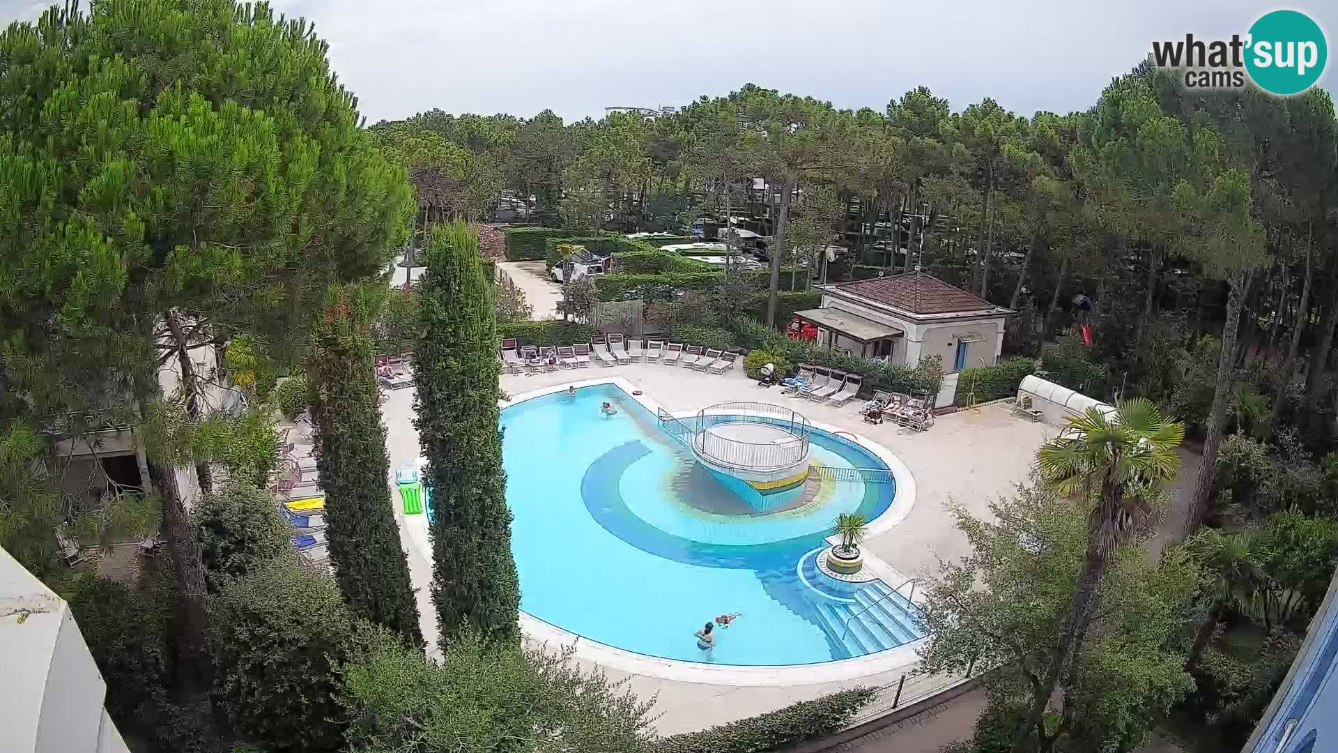 Villaggio Mare Blu pool LIVE webcam Bibione Pineda – Italy