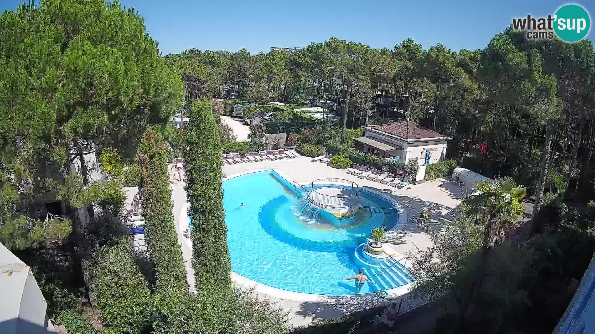 Piscina Villaggio Mare Blu webcam LIVE Bibione Pineda – Italia
