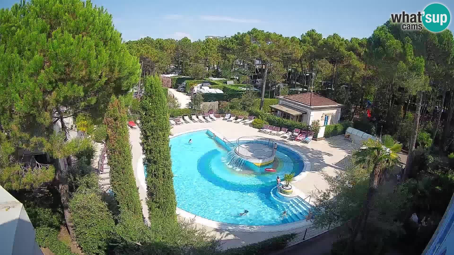 Villaggio Mare Blu pool LIVE webcam Bibione Pineda – Italy