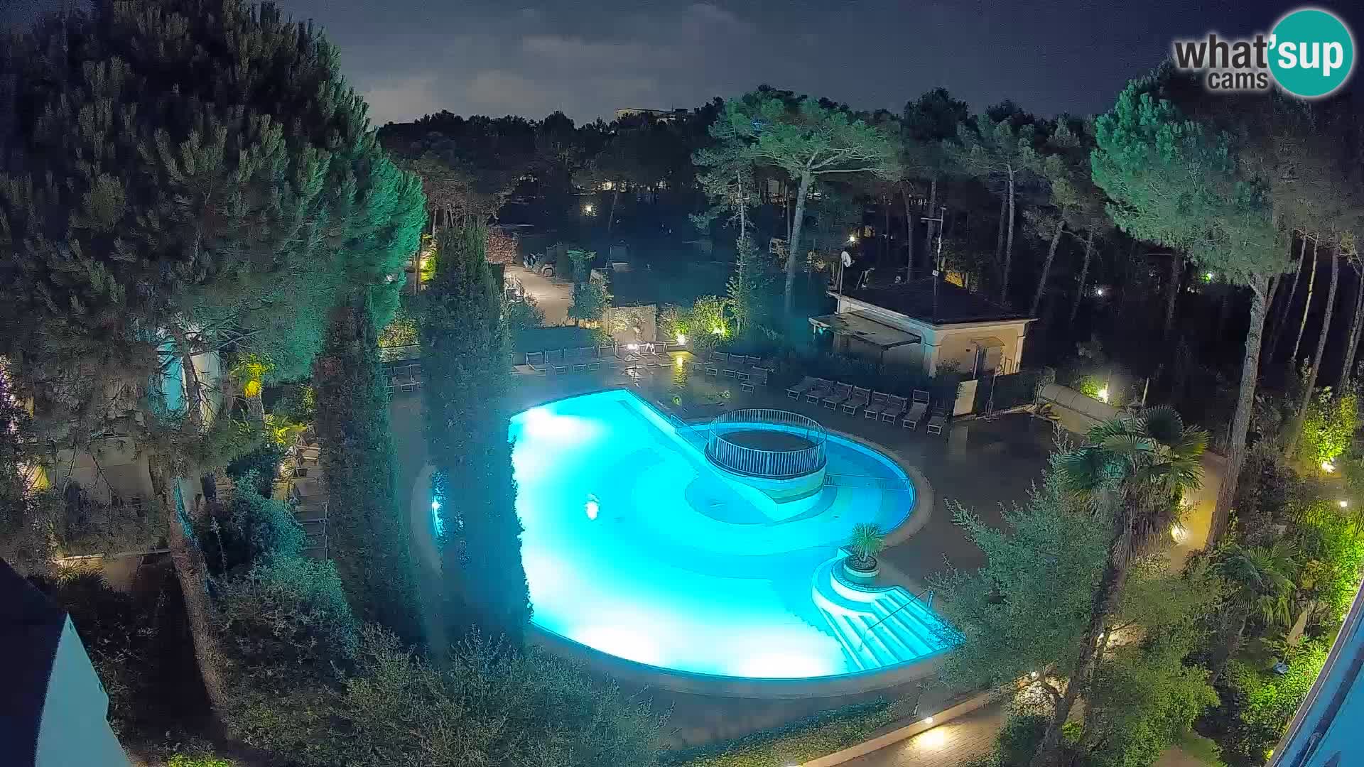 Villaggio Mare Blu bazen Spletna kamera V živo Bibione Pineda – Italija
