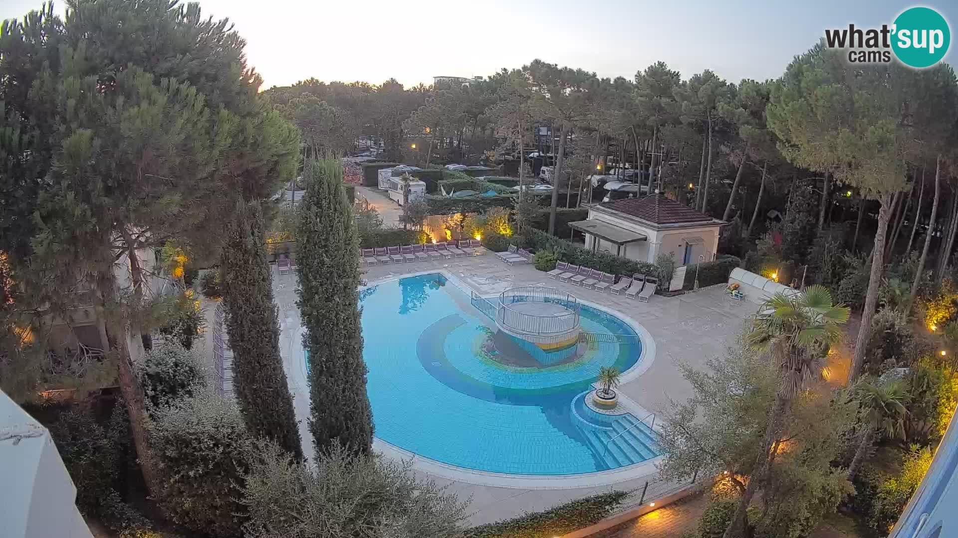 Villaggio Mare Blu pool LIVE webcam Bibione Pineda – Italy