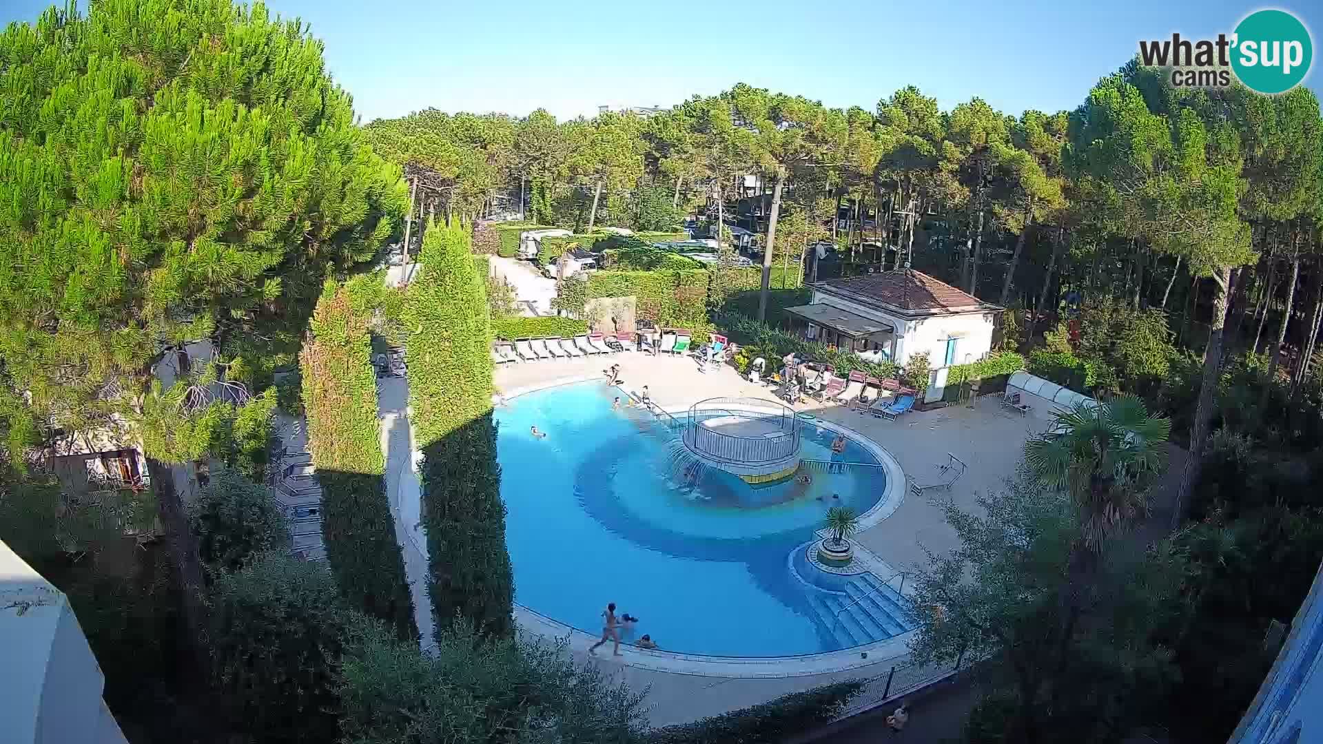 Villaggio Mare Blu pool LIVE webcam Bibione Pineda – Italy