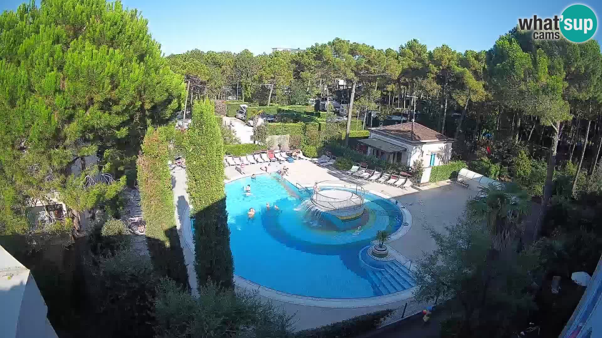 Villaggio Mare Blu pool LIVE webcam Bibione Pineda – Italy