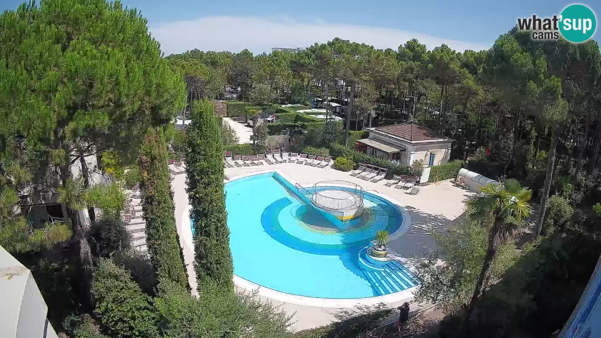 Villaggio Mare Blu pool LIVE webcam Bibione Pineda – Italy