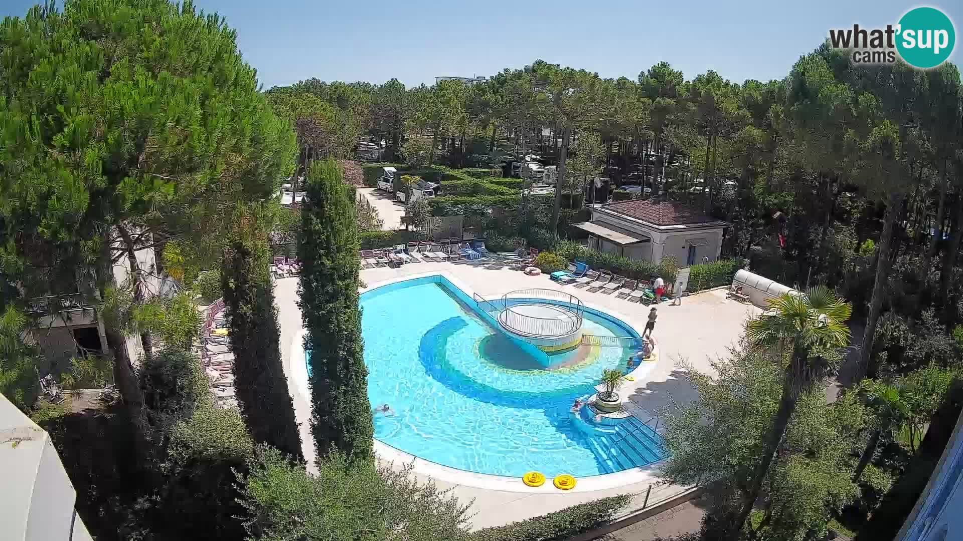 Villaggio Mare Blu pool LIVE webcam Bibione Pineda – Italy