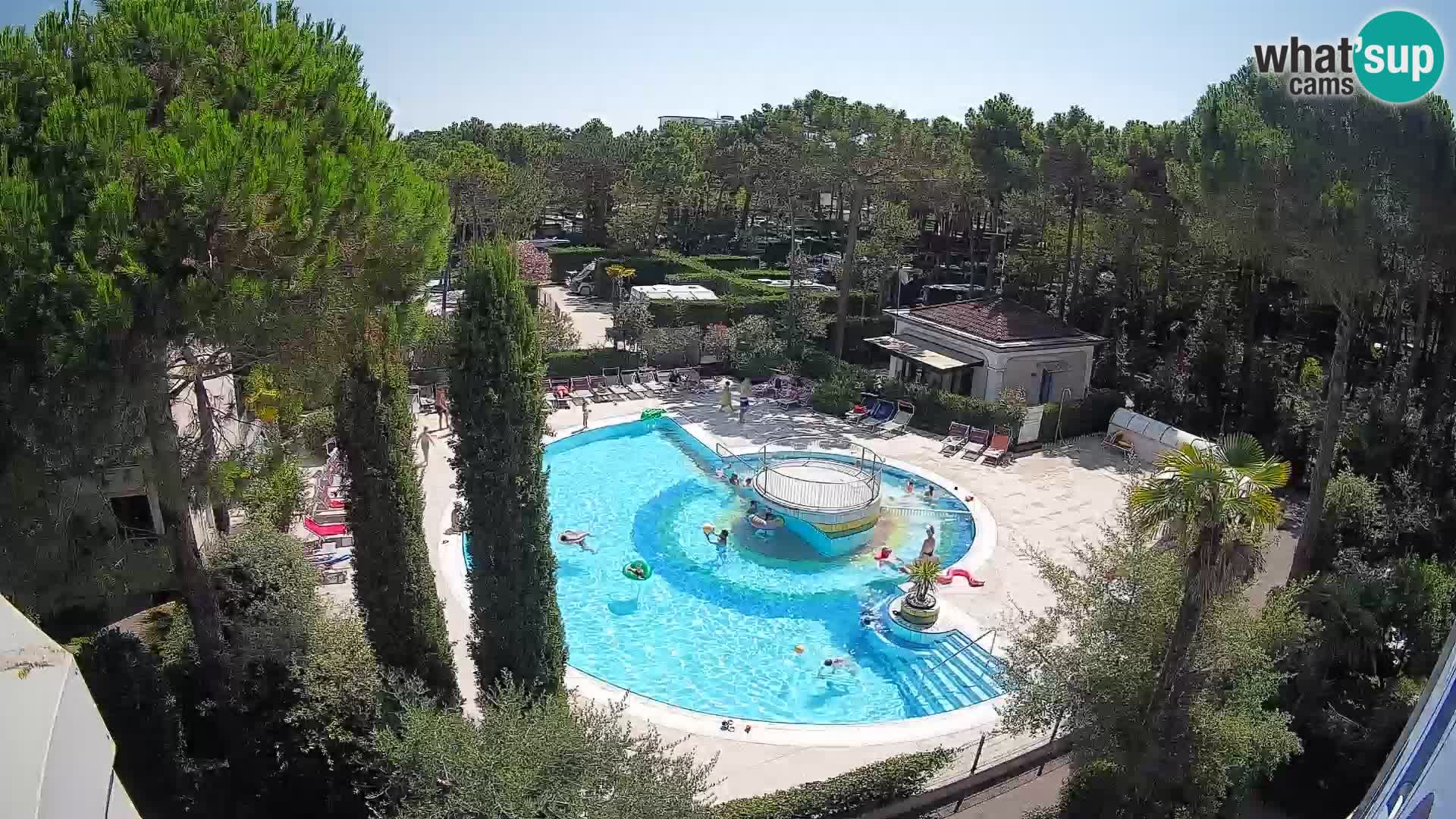 Villaggio Mare Blu pool LIVE webcam Bibione Pineda – Italy
