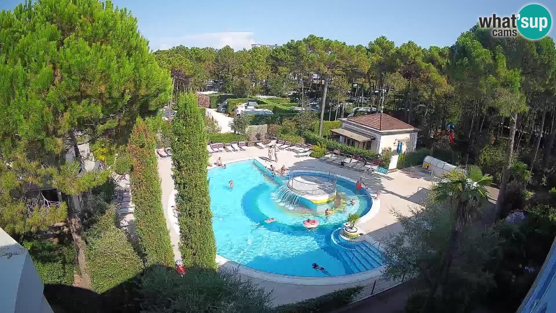Villaggio Mare Blu pool LIVE webcam Bibione Pineda – Italy