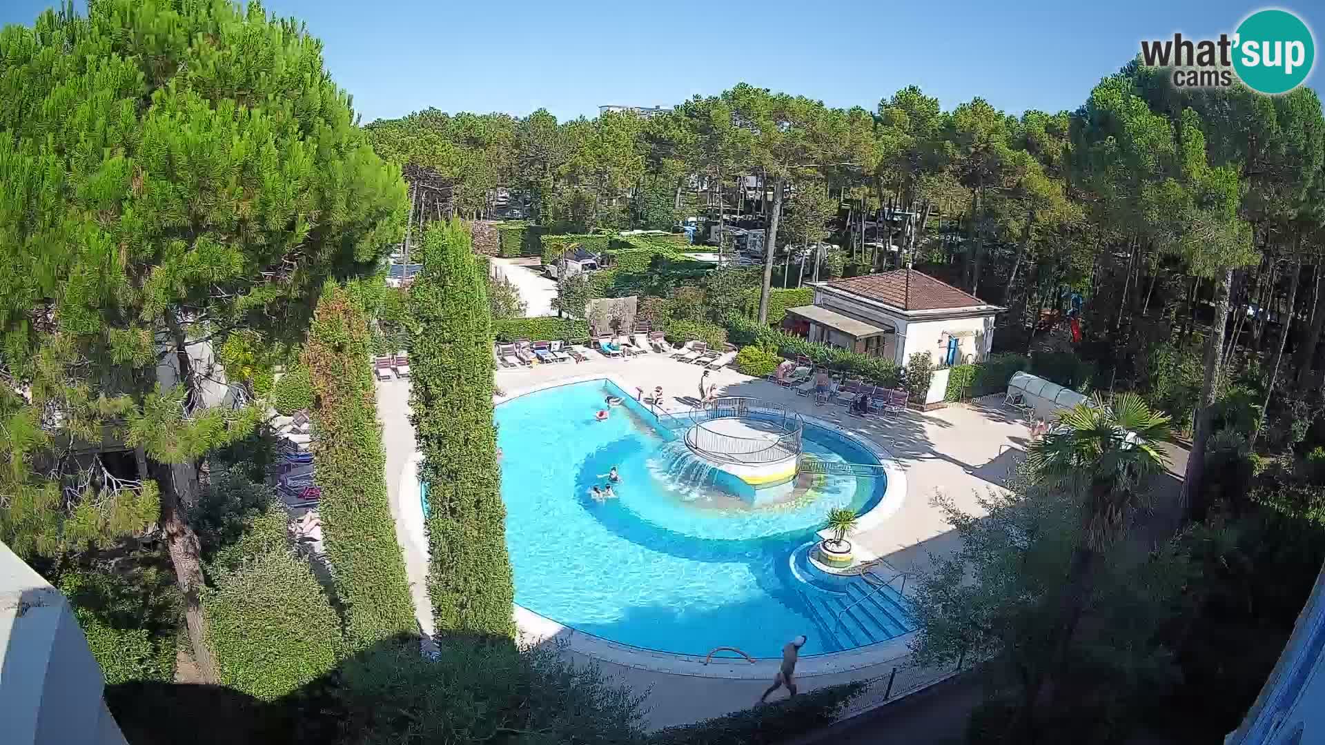 Villaggio Mare Blu pool LIVE webcam Bibione Pineda – Italy