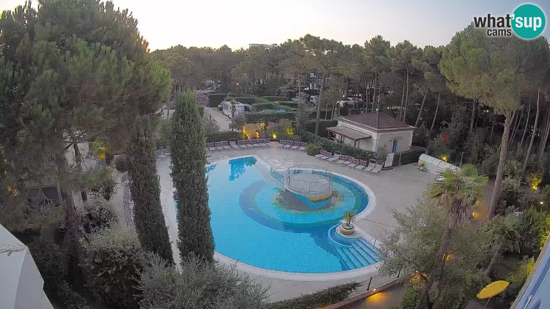 Villaggio Mare Blu pool LIVE webcam Bibione Pineda – Italy