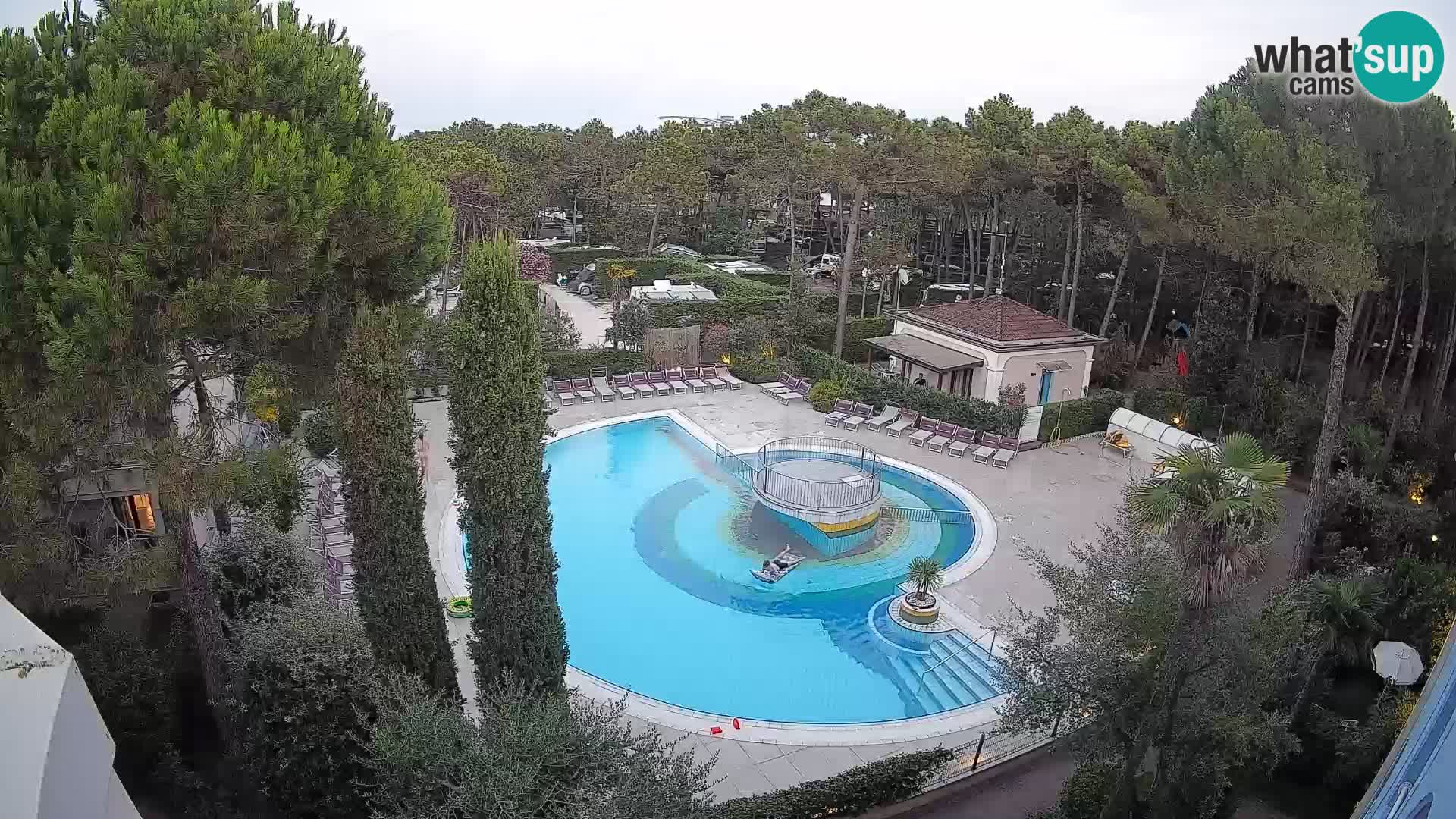 Piscina Villaggio Mare Blu webcam LIVE Bibione Pineda – Italia