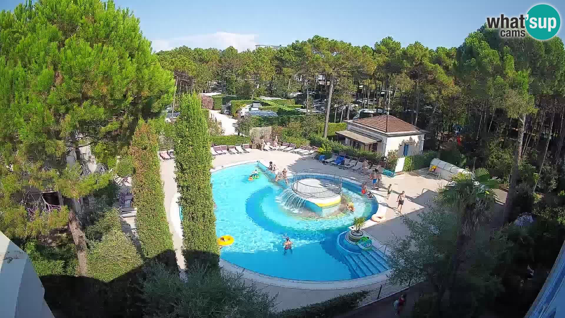 Piscina Villaggio Mare Blu webcam LIVE Bibione Pineda – Italia