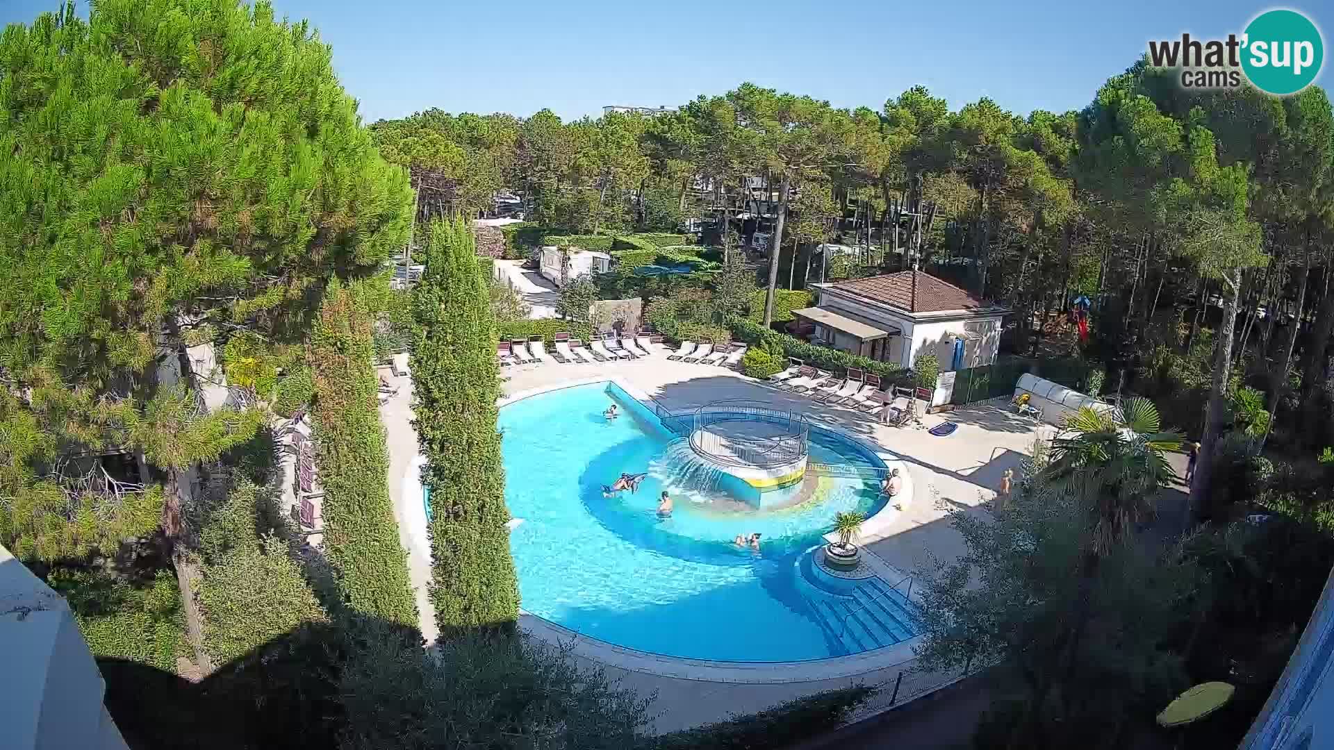 Piscina Villaggio Mare Blu webcam LIVE Bibione Pineda – Italia