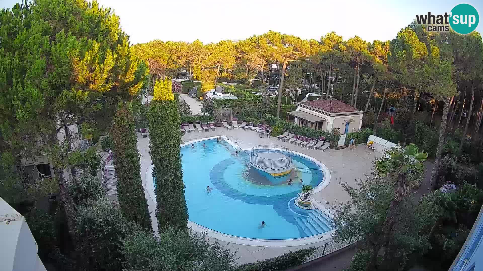 Piscina Villaggio Mare Blu EN VIVO webcam Bibione Pineda – Italia