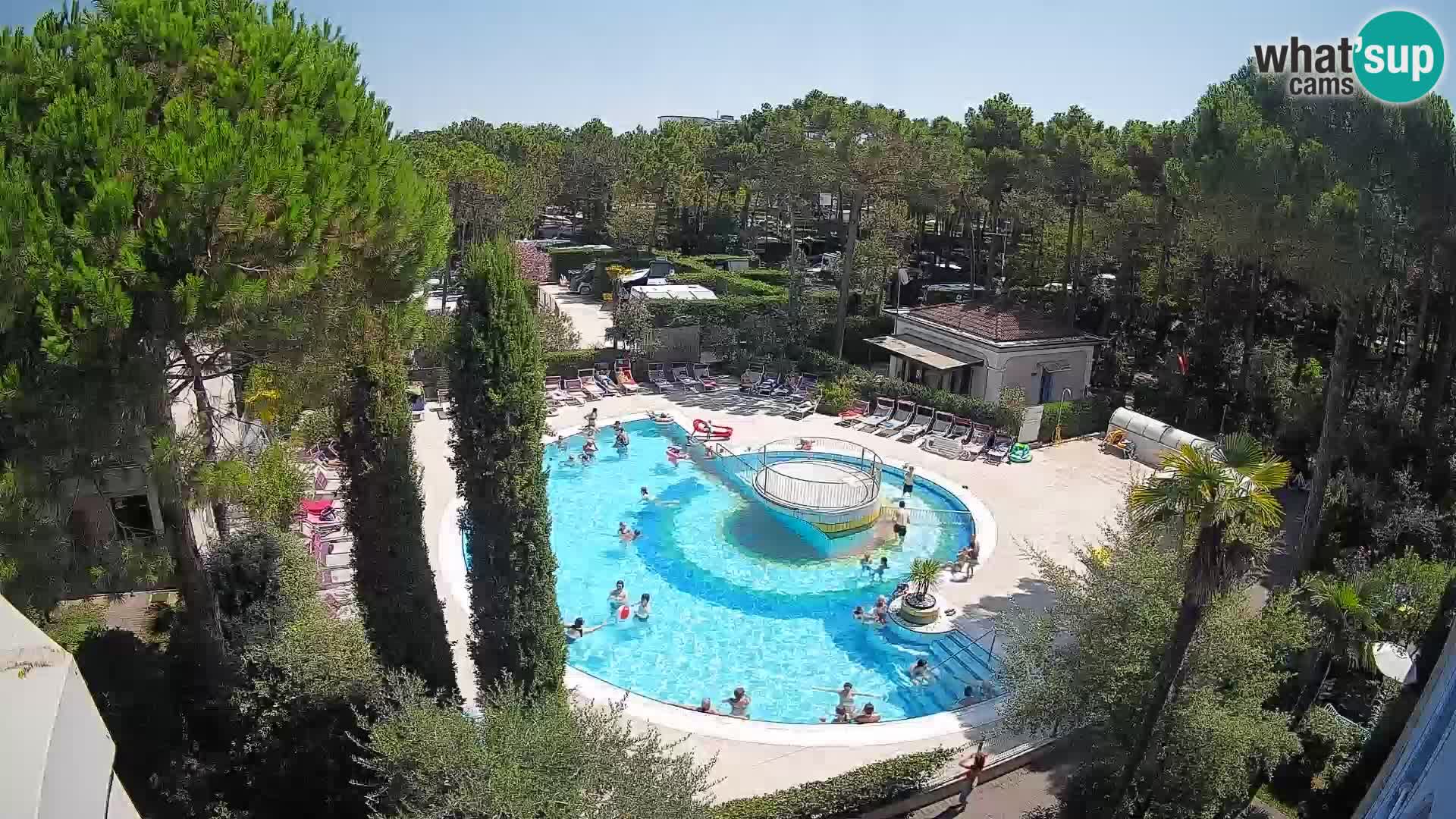 Villaggio Mare Blu pool LIVE webcam Bibione Pineda – Italy