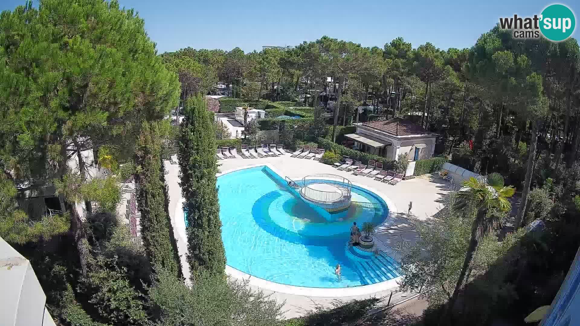 Piscina Villaggio Mare Blu EN VIVO webcam Bibione Pineda – Italia