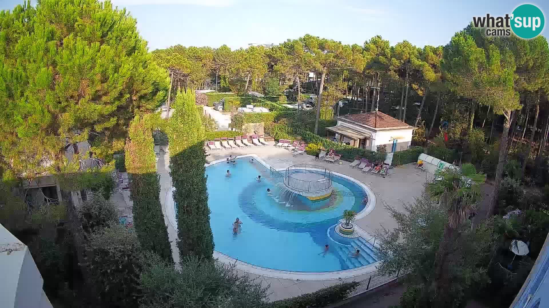 Piscina Villaggio Mare Blu EN VIVO webcam Bibione Pineda – Italia