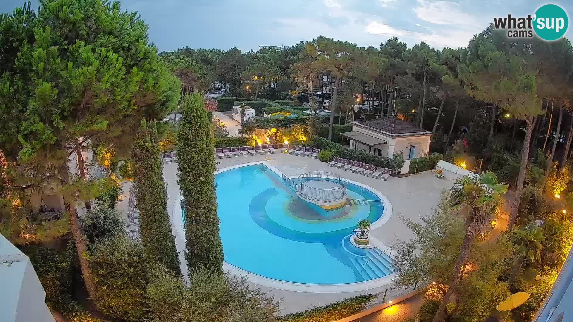 Villaggio Mare Blu bazen Spletna kamera V živo Bibione Pineda – Italija