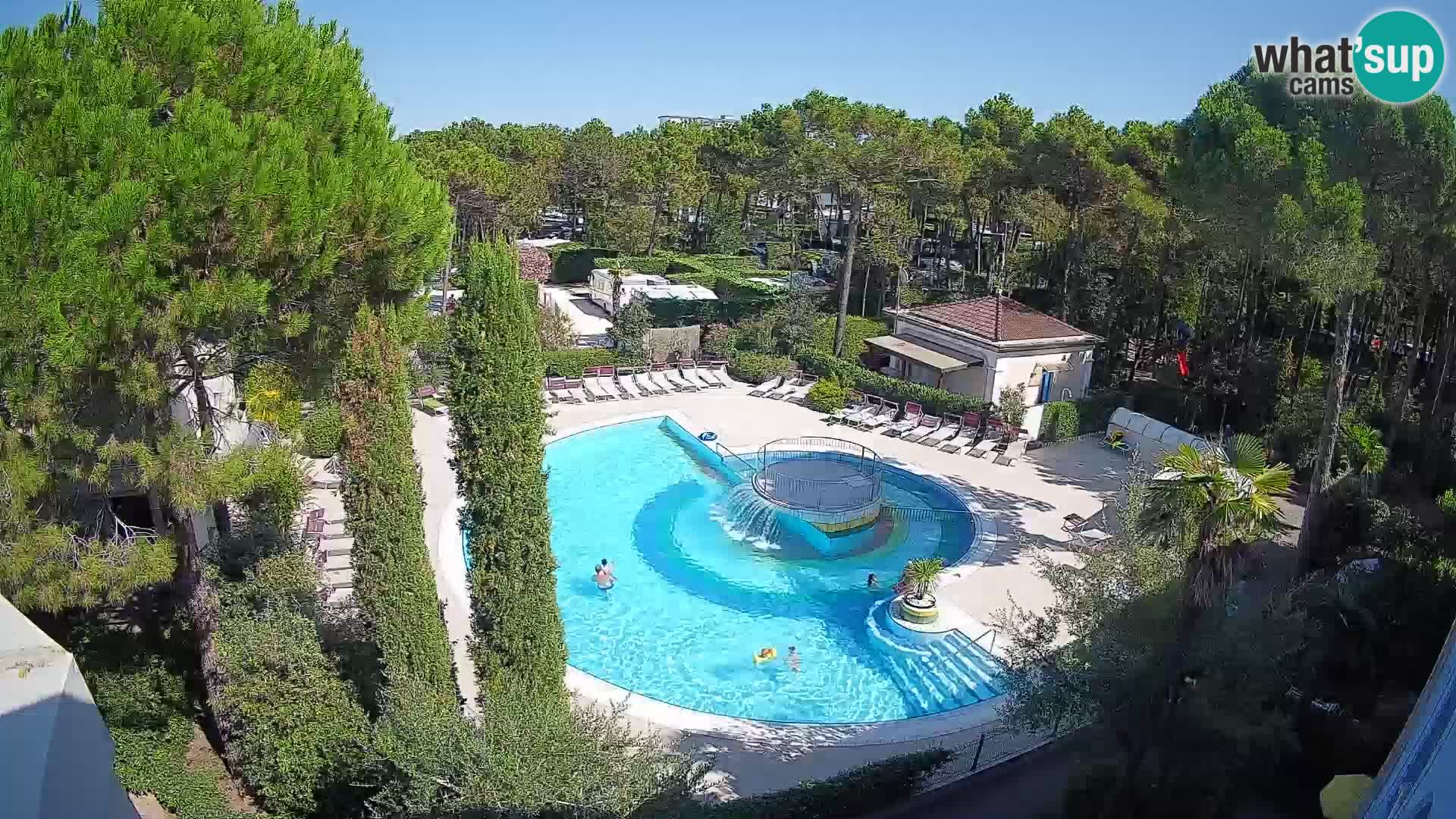 Piscina Villaggio Mare Blu webcam LIVE Bibione Pineda – Italia